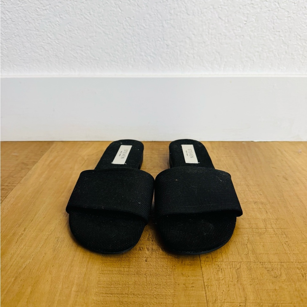 Steve Madden Black Slide Sandals with Wide Fabric Strap